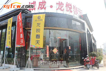 鹿鼎锦苑3室2厅2卫69.5万101m2精装出售